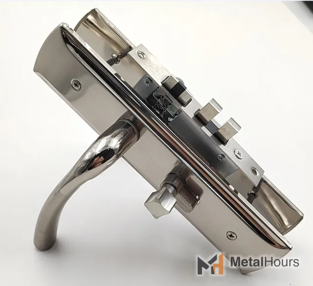 Iron panel and alu alloy handles DLP830-04101